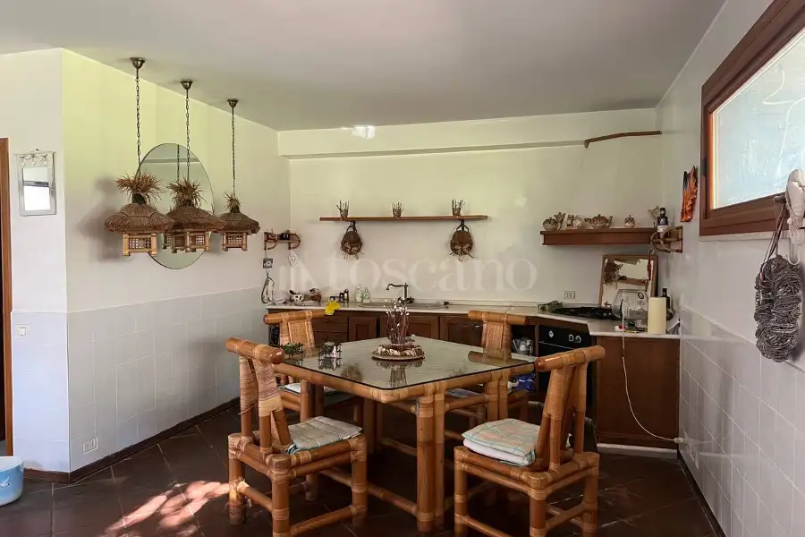 Villa in vendita di 250 mq a €398.000 (rif. 133/2024)
