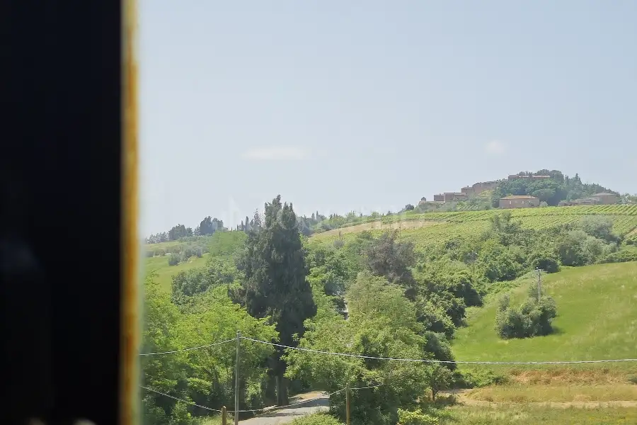 Casale in vendita di 250 mq a €285.000 (rif. 19/2025)