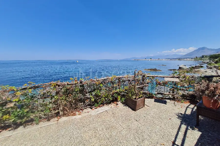 Villa Bifamiliare in vendita di 203 mq a €760.000 (rif. 51/2026)