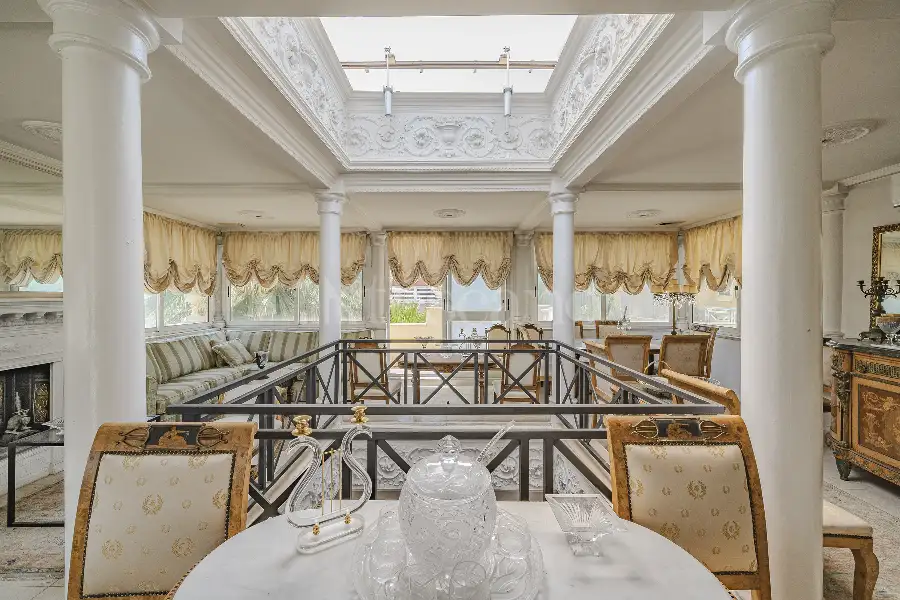 Villa in vendita di 210 mq a €980.000 (rif. 50/2026)