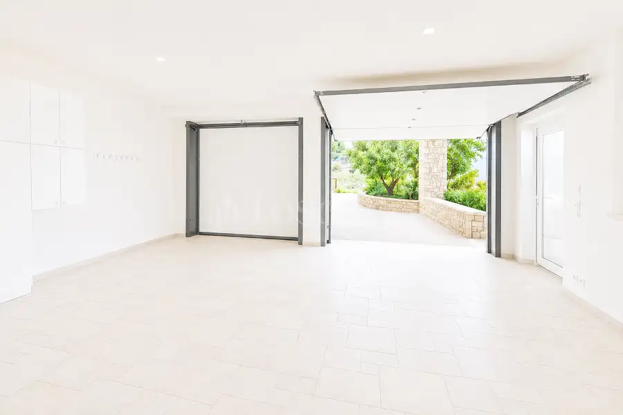 Villa in vendita di 450 mq a €4.500.000 (rif. 24/2025)