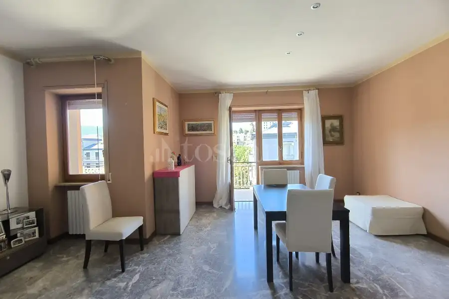 Casa in vendita di 200 mq a €385.000 (rif. 33/2026)