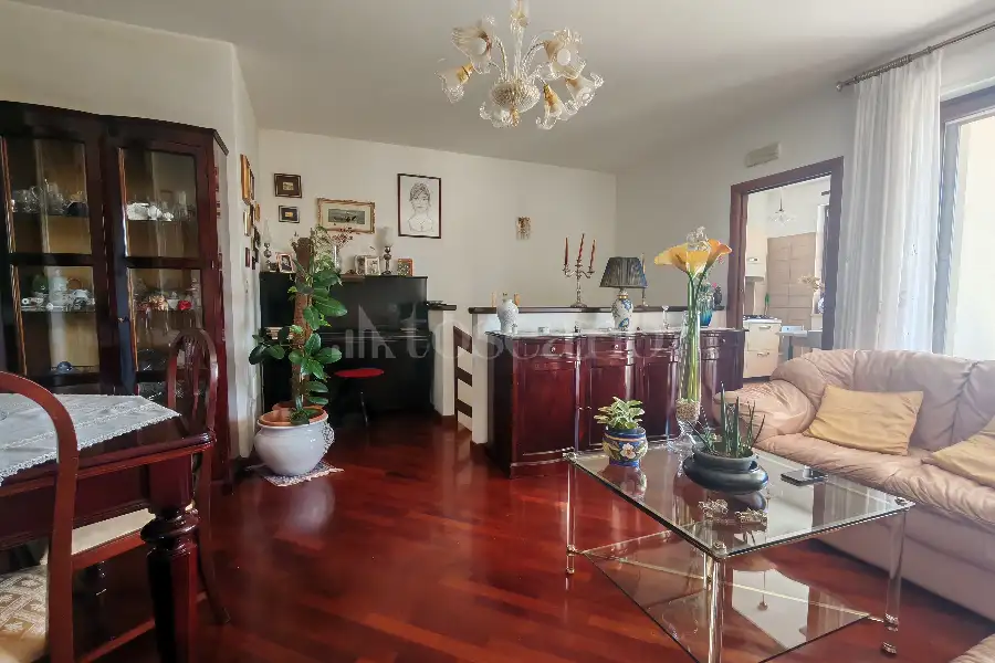 Casa in vendita di 138 mq a €258.000 (rif. 38/2026)