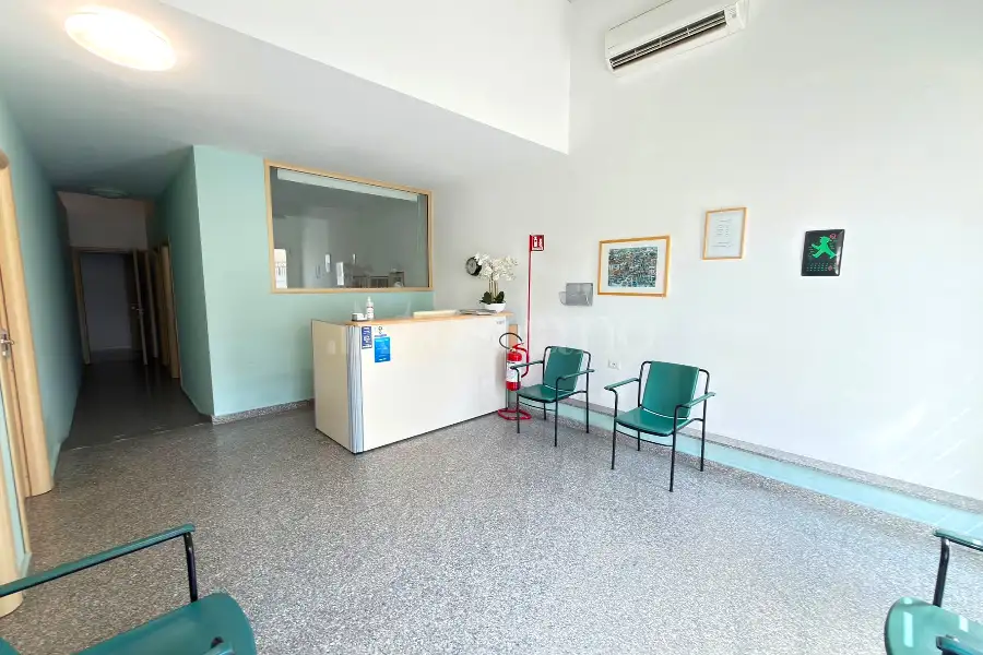 Laboratorio in vendita di 120 mq a €275.000 (rif. 28/2026)