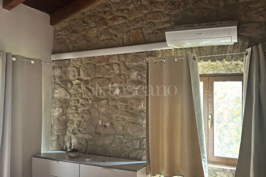 Casale in vendita di 100 mq a €230.000 (rif. 3/2026)