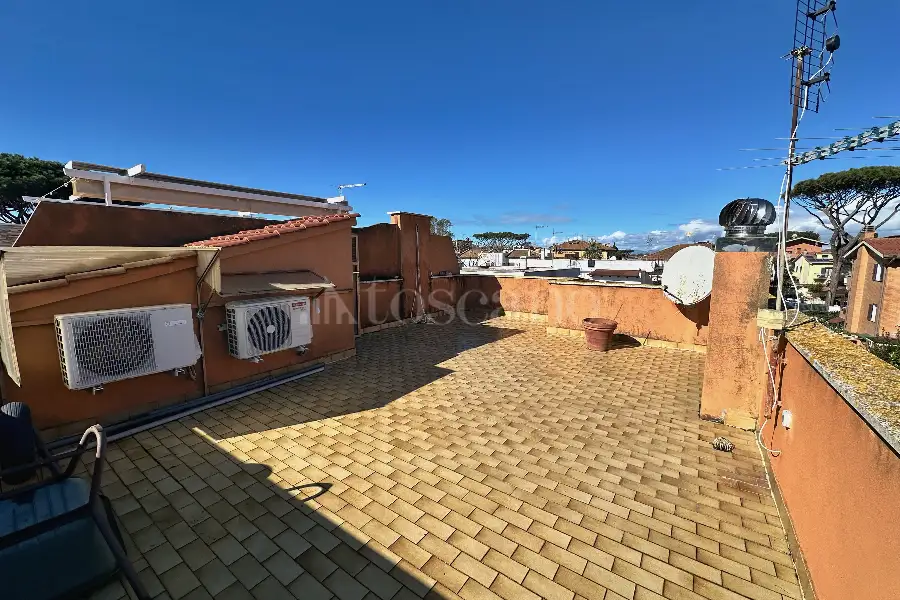 Villa Plurifamiliare in vendita di 100 mq a €260.000 (rif. 12/2026)
