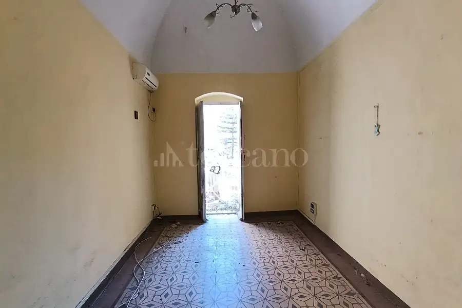 Palazzo in vendita di 408 mq a €1.100.000 (rif. 23/2026)