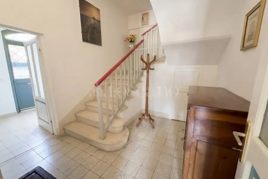 Casale in vendita di 190 mq a €415.000 (rif. 26/2026)