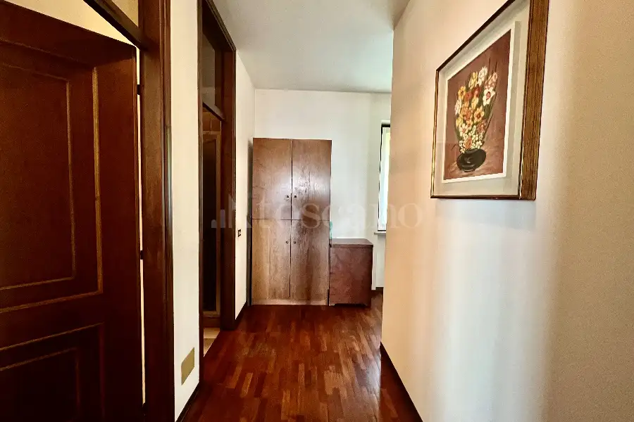 Villa in vendita di 450 mq a €950.000 (rif. 14/2025)