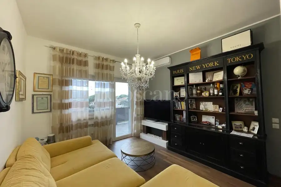 Attico in vendita di 120 mq a €449.000 (rif. 42/2024)