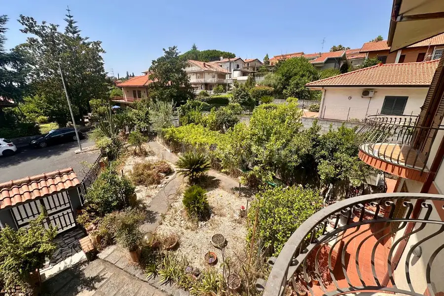 Villa in vendita di 415 mq a €345.000 (rif. 128/2026)