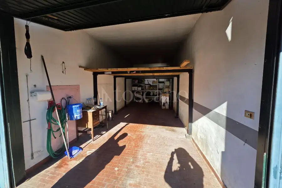 Box in vendita di 18 mq a €24.000 (rif. 43/2025)