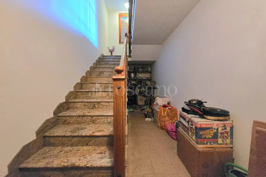 Villa in vendita di 550 mq a €970.000 (rif. 10/2026)
