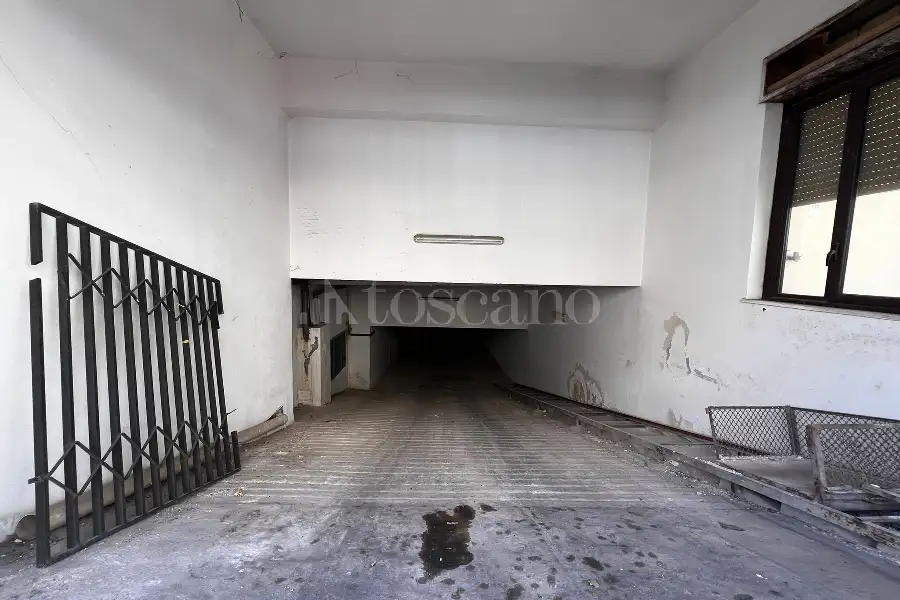 Magazzino in vendita di 400 mq a €50.000 (rif. 50/2025)