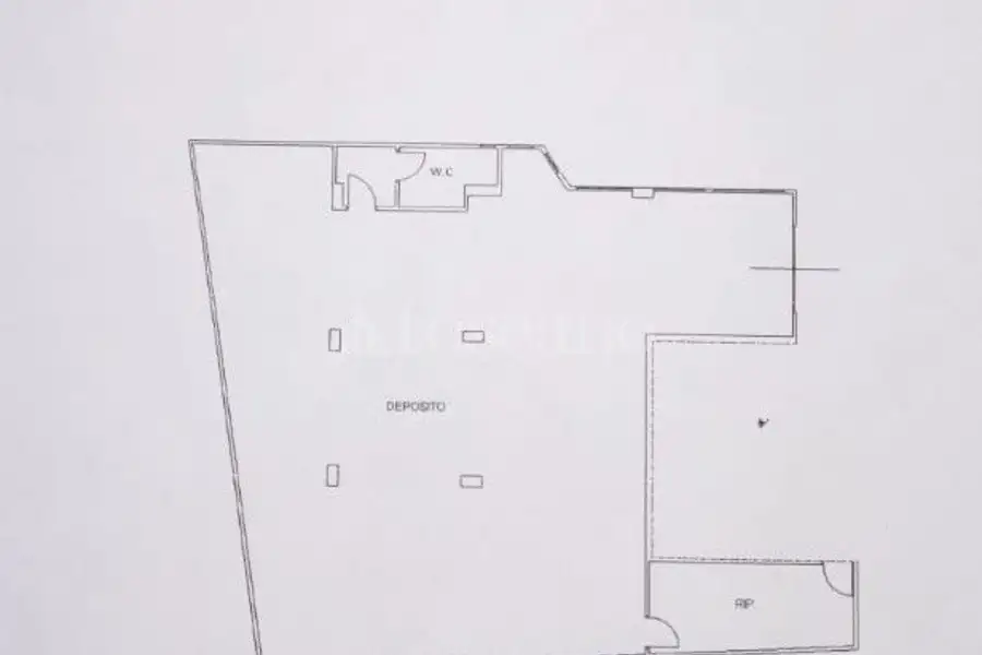 Magazzino in vendita di 209 mq a €119.000 (rif. 77/2025)