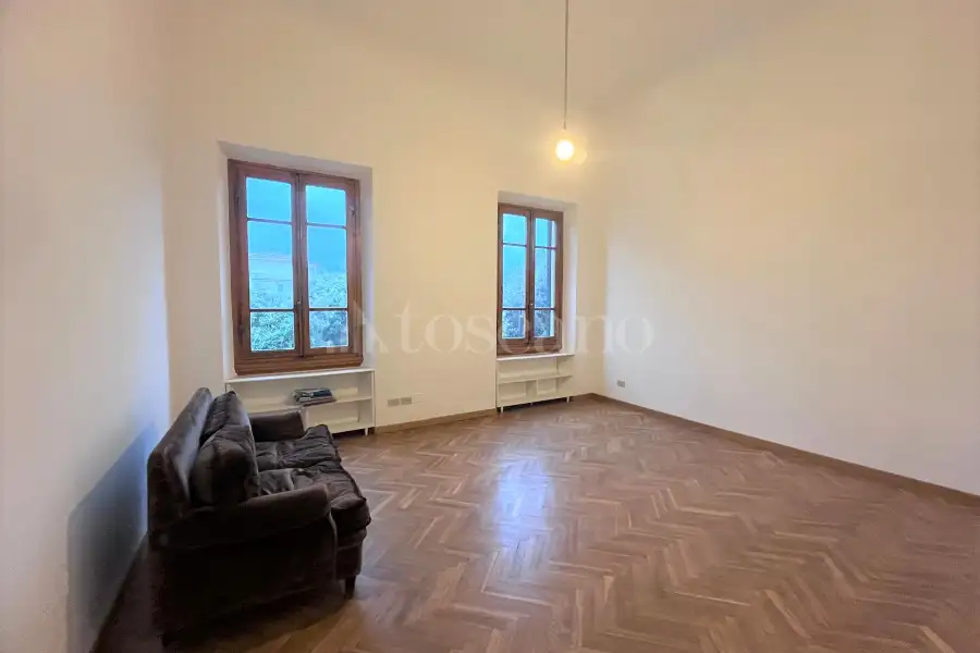 Casa in affitto di 130 mq a €1.560 (rif. 17/2025)