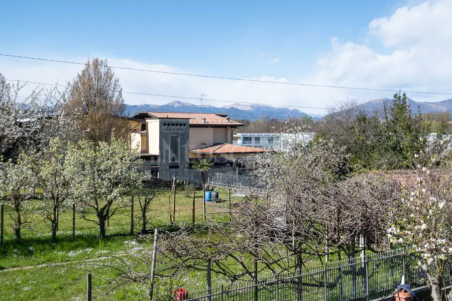 Villa in vendita di 300 mq a €390.000 (rif. 4/2026)