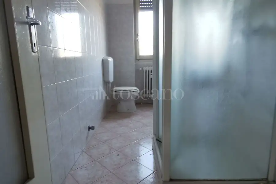 Palazzo in vendita di 510 mq a €240.000 (rif. 39/2026)