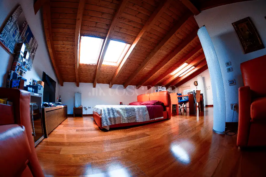 Casa Indipendente in vendita di 340 mq a €1.490.000 (rif. 24/2026)