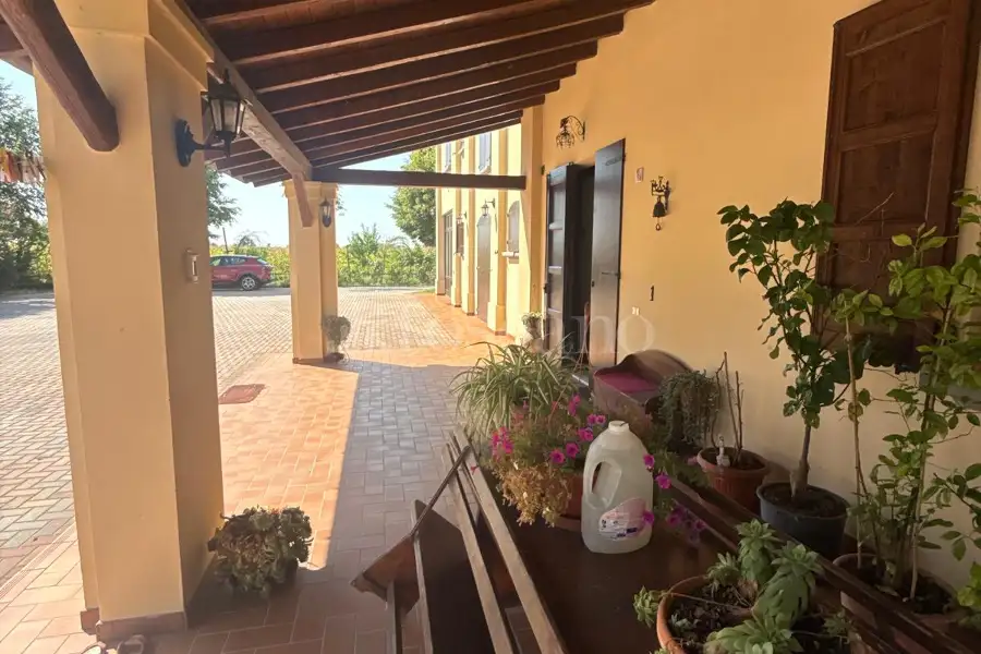 Casa Indipendente in vendita di 600 mq a €1.359.000 (rif. 49/2026)