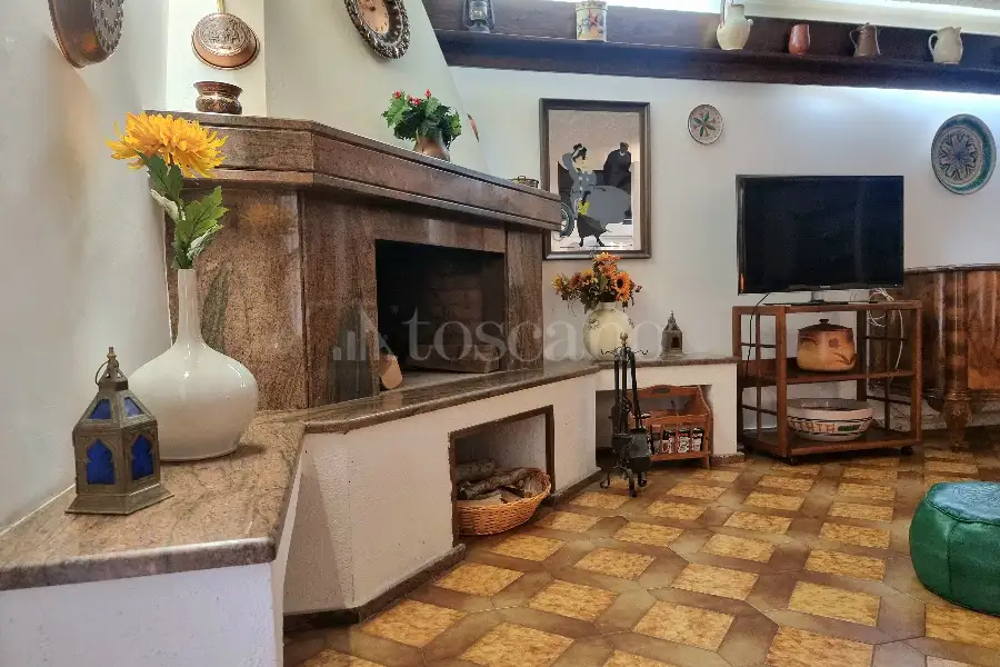 Villa in vendita di 300 mq a €599.000 (rif. 22/2024)