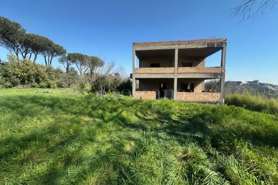 Agricolo in vendita di 10.000 mq a €195.000 (rif. 19/2025)
