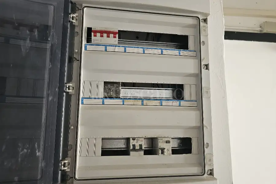 Negozio in affitto di 44 mq a €1.300 (rif. 19/2026)
