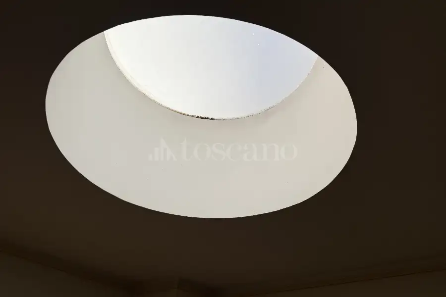 Villa Bifamiliare in vendita di 320 mq a €780.000 (rif. 65/2025)