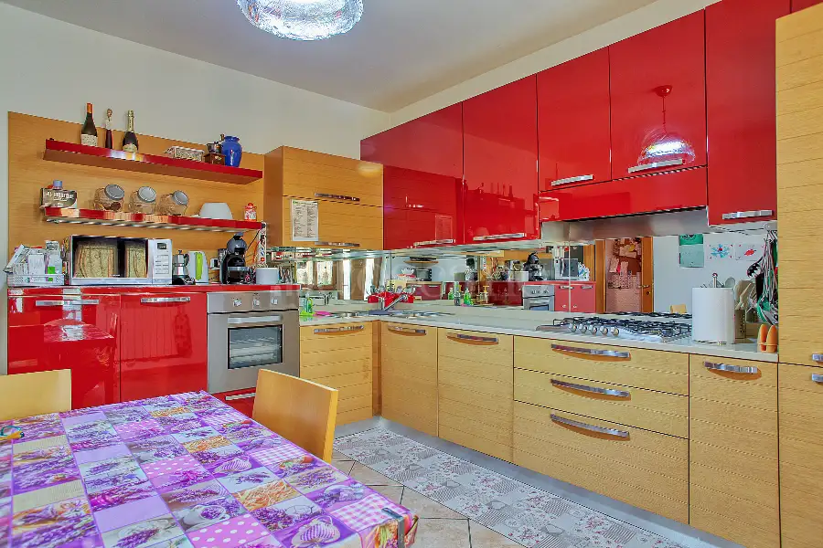 Villa in vendita di 180 mq a €430.000 (rif. 81/2026)