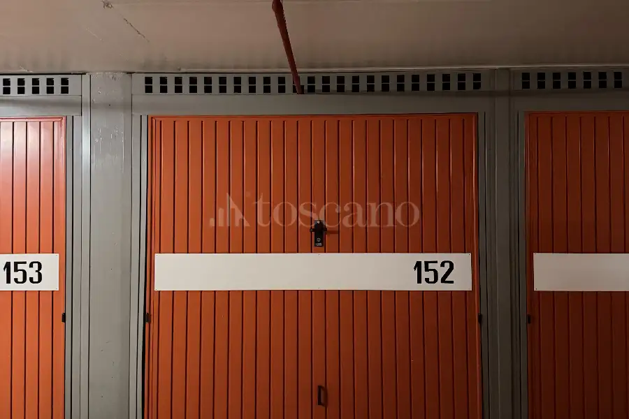 Box in vendita di 12 mq a €39.000 (rif. 9/2026)