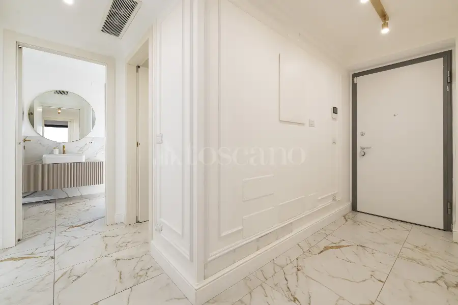 Attico in vendita di 200 mq a €1.750.000 (rif. 32/2026)