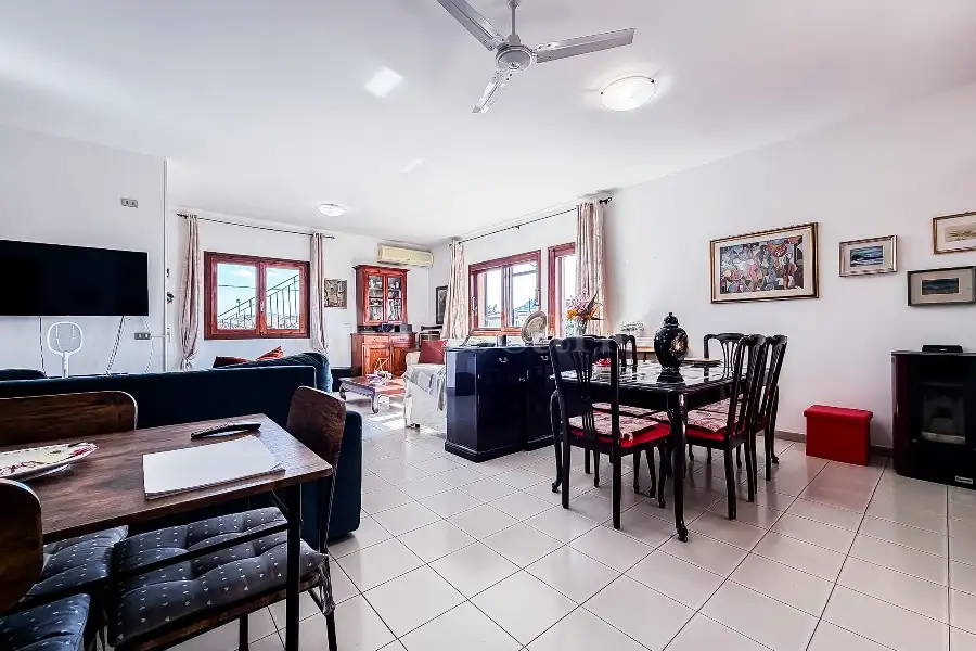 Casa in vendita di 111 mq a €215.000 (rif. 18/2026)