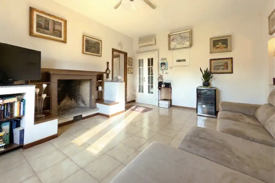 Casa in vendita di 85 mq a €620.000 (rif. 20/2026)