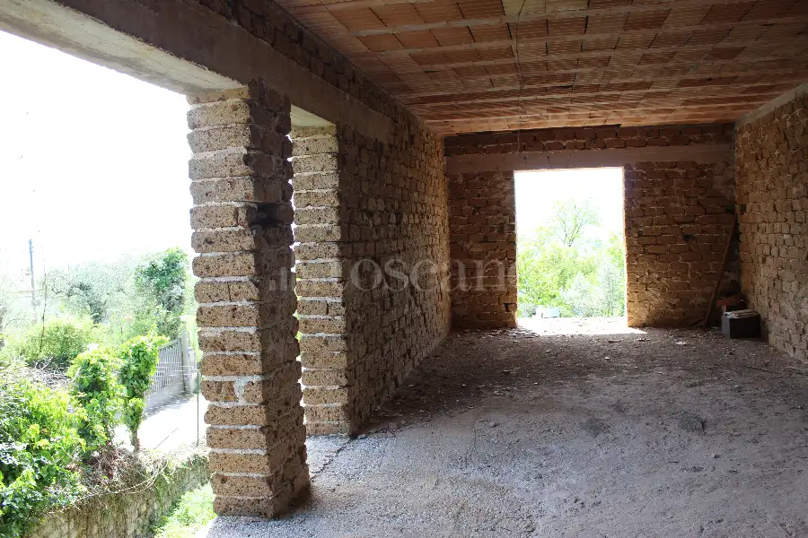 Rustico in vendita di 360 mq a €75.000 (rif. 12/2024)