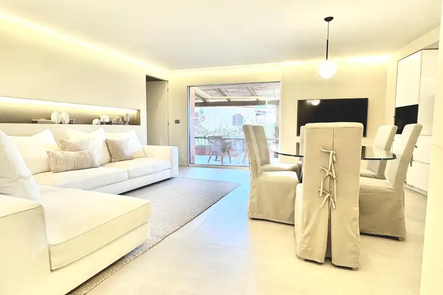 Casa in vendita di 116 mq a €2.200.000 (rif. 21/2025)