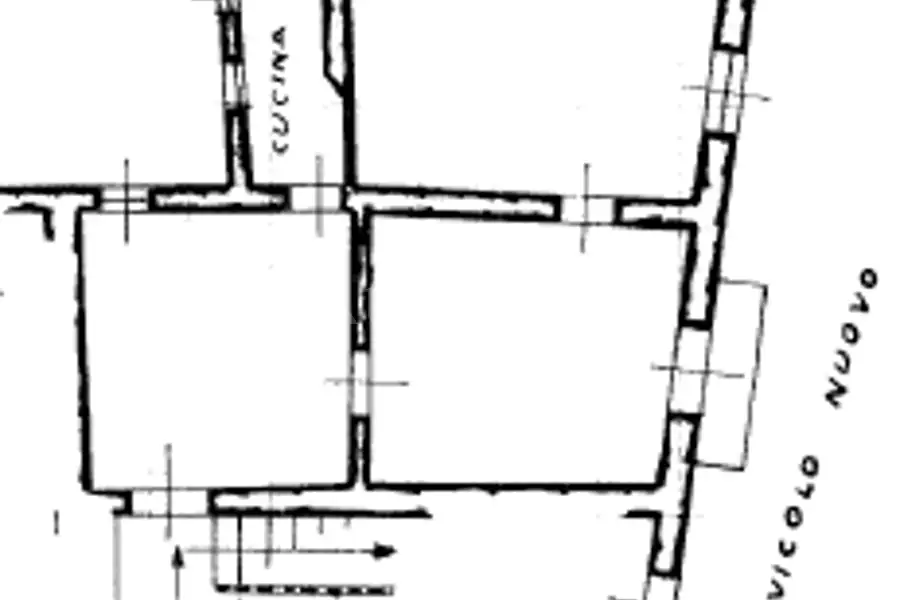 Palazzo in vendita di 330 mq a €420.000 (rif. 51/2025)
