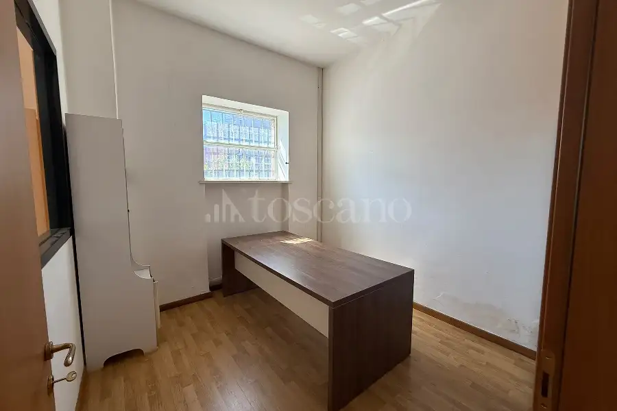 Negozio in affitto di 59 mq a €750 (rif. 27/2026)