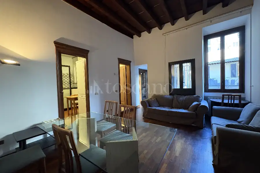 Casa in affitto di 60 mq a €1.400 (rif. 33/2026)