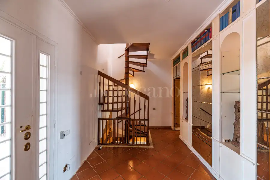 Villa in vendita di 260 mq a €355.000 (rif. 20/2026)