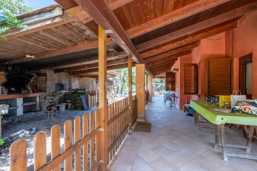 Villa in vendita di 200 mq a €350.000 (rif. 7/2025)