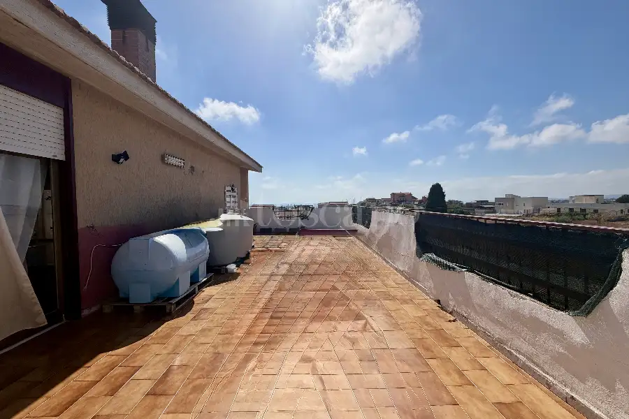 Attico in vendita di 180 mq a €165.000 (rif. 102/2026)