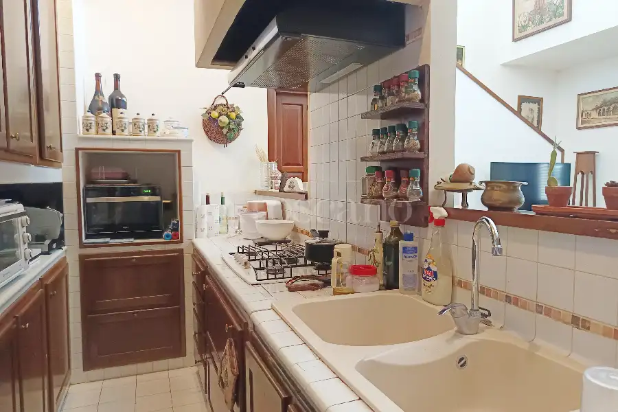 Villa Bifamiliare in vendita di 400 mq a €524.000 (rif. 108/2026)