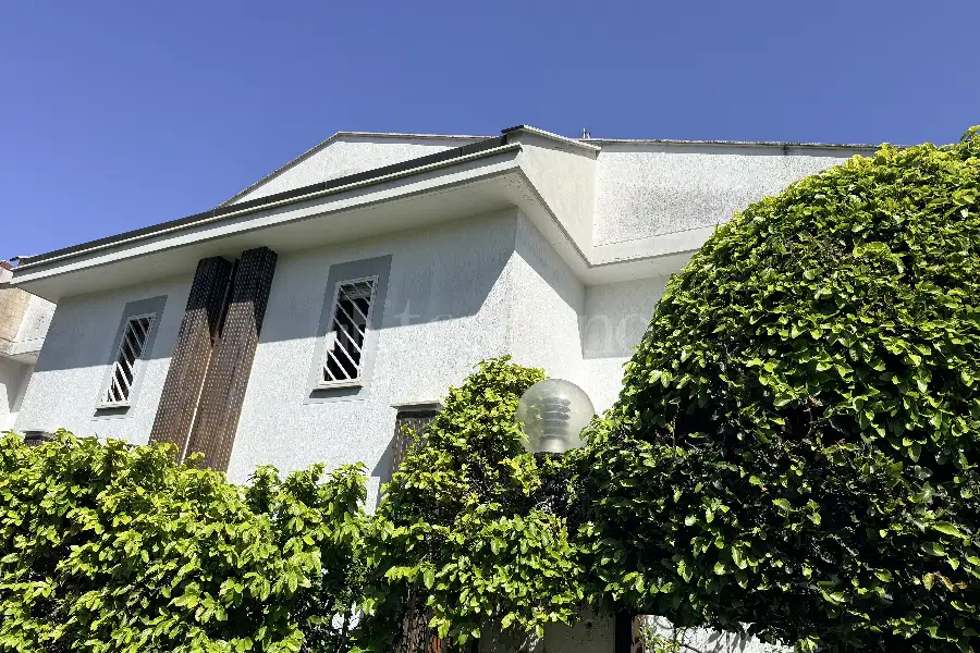 Villino a Schiera in vendita di 280 mq a €950.000 (rif. 15/2026)