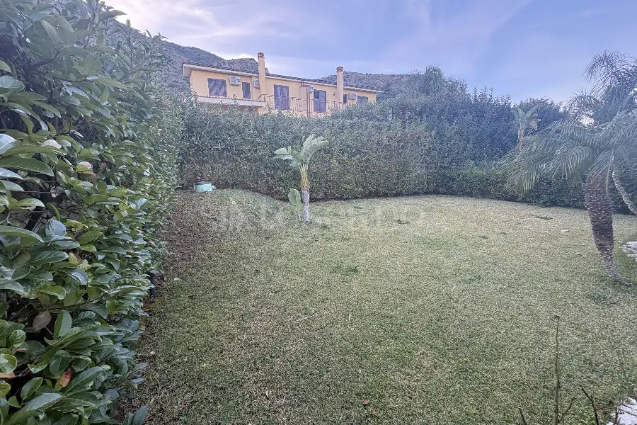 Villa in vendita di 103 mq a €215.000 (rif. 2/2026)
