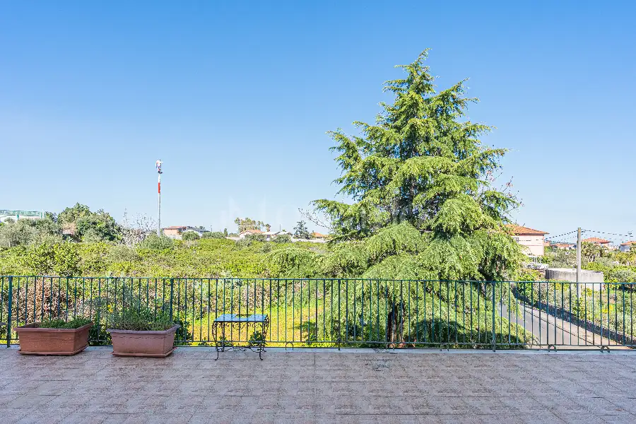 Villa in vendita di 327 mq a €348.000 (rif. 59/2026)