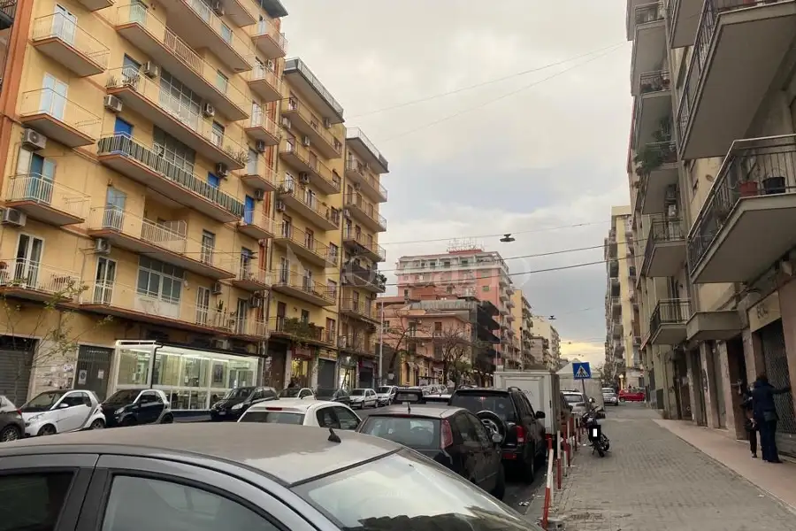Magazzino in vendita di 1.000 mq a €289.000 (rif. 76/2026)