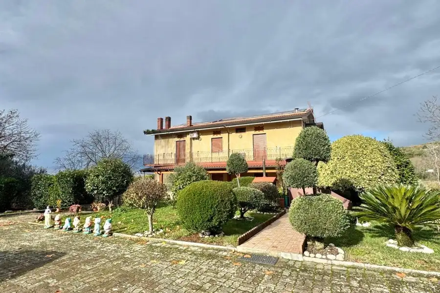 Casa Indipendente in vendita di 140 mq a €220.000 (rif. 93/2026)
