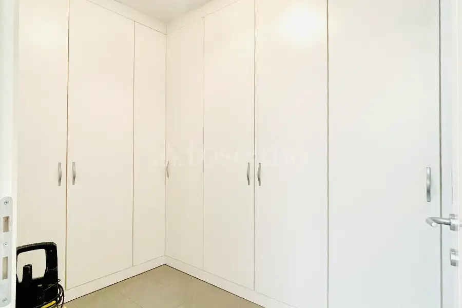 Ufficio in vendita di 300 mq a €650.000 (rif. 48/2026)