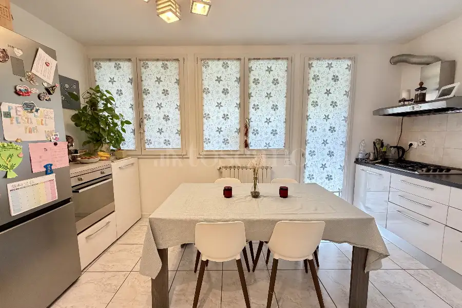 Villino a Schiera in vendita di 100 mq a €230.000 (rif. 27/2026)