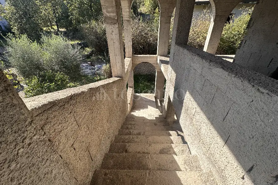 Casa Indipendente in vendita di 250 mq a €219.000 (rif. 28/2025)